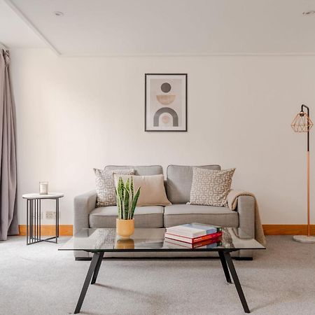 Holborn - 2Br Near Covent Garden -Cityapartmentstay Λονδίνο Εξωτερικό φωτογραφία