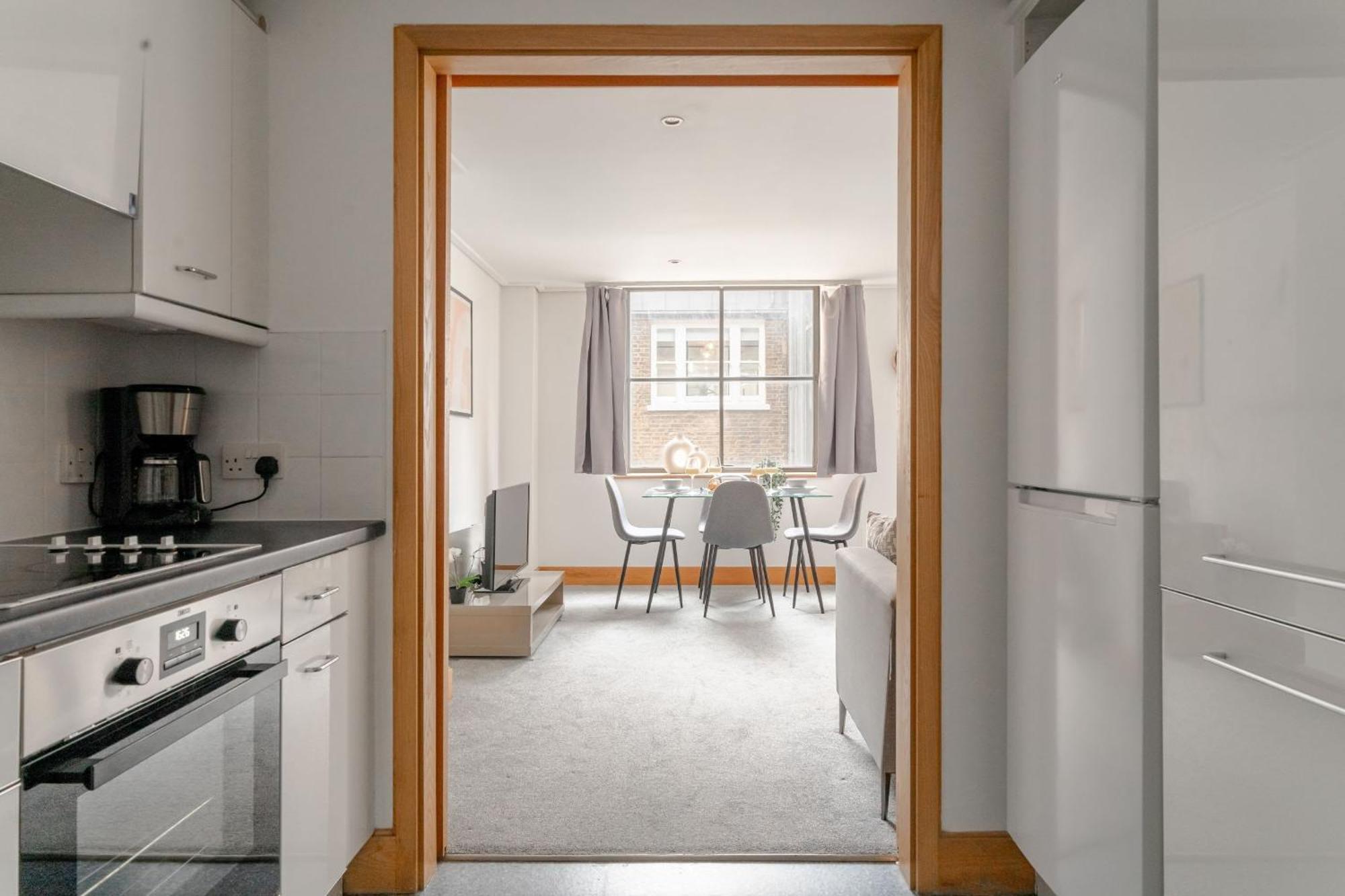 Holborn - 2Br Near Covent Garden -Cityapartmentstay Λονδίνο Εξωτερικό φωτογραφία